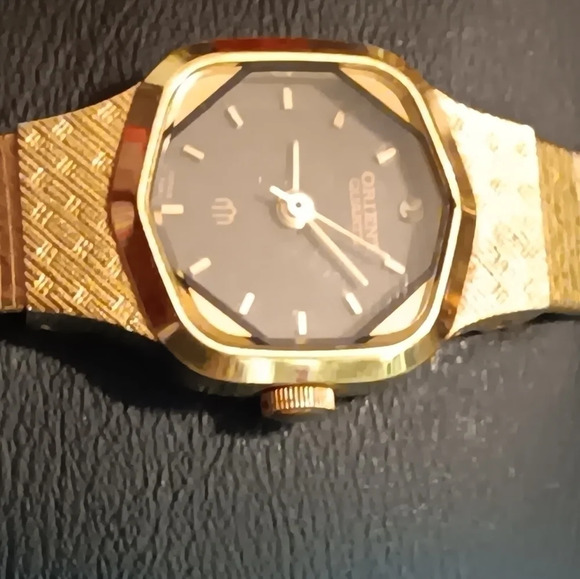 RARE VINTAGE ORIENT QUARTZ WATCH JAPAN - Picture 5 of 10